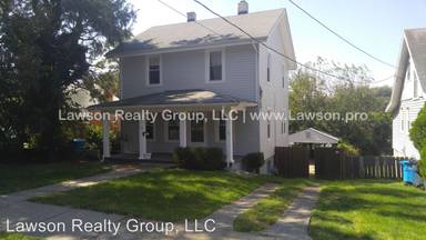 Main picture of 1113 15th St SE