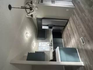 Main picture of 11 E Cattle Ln