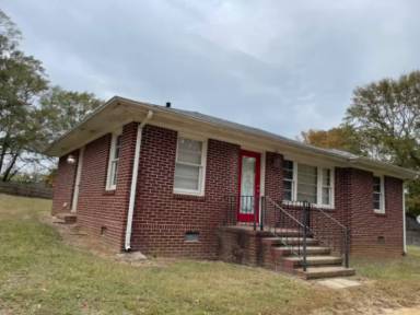 Main picture of 252 E 5th Ave