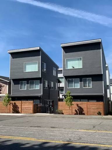 Main picture of 4014 S Warner St