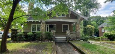 Main picture of 103 S Mendenhall St