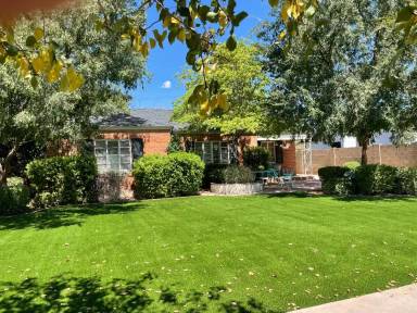 Main picture of 332 W Virginia Ave