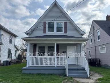 Main picture of 209 N Grimes St