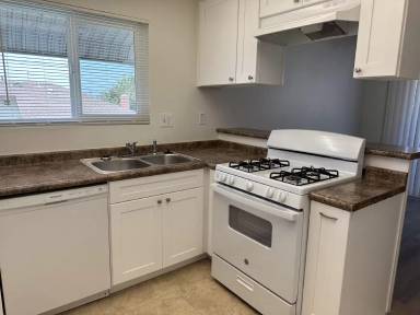 Main picture of 2588 N Bourbon St