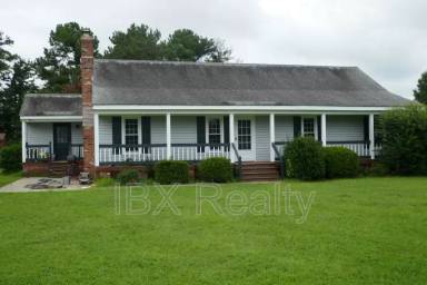 Main picture of 103 South St