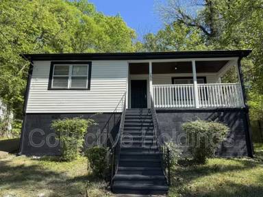 Main picture of 7823 Rugby Ave