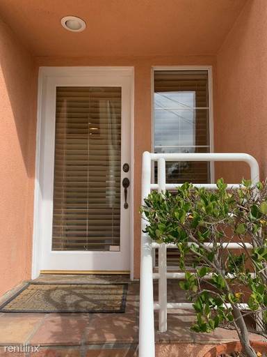 Main picture of 1019 Grant St