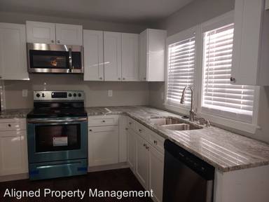 Main picture of 321 W Walnut