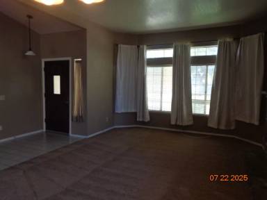 Main picture of 1009 Lillian Ct