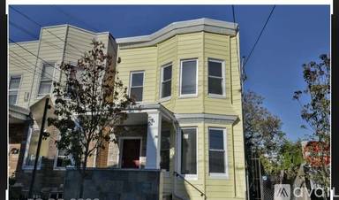 Main picture of 614 36th St