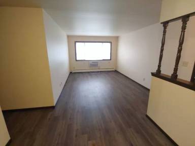 Main picture of 10051 W Appleton Ave