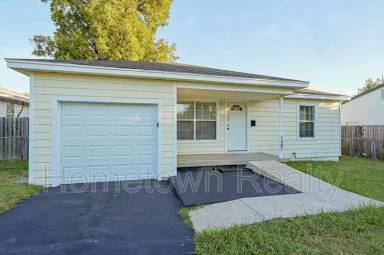 Main picture of 1407 NW Logan Ave
