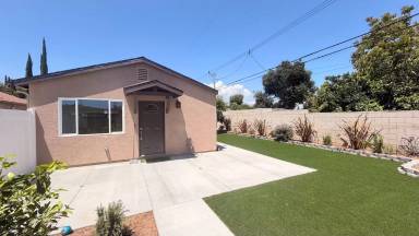 Main picture of 2036 Primrose Way