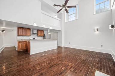 Main picture of 1201 S 5th St