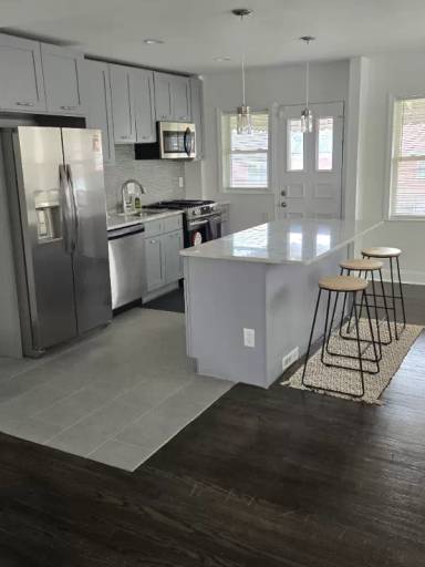 Main picture of 1511 Woodbourne Ave
