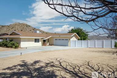 Main picture of 56034 Desert Gold Dr