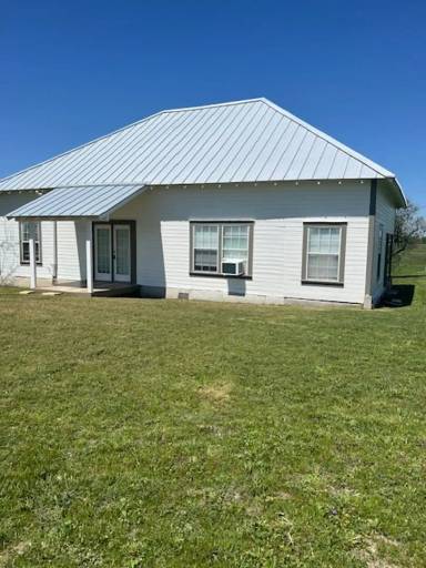 Main picture of 755 County Road 149