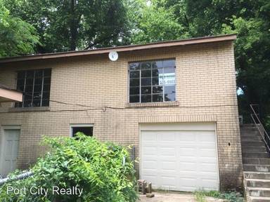 Main picture of 6510 1/2 Henderson Ave