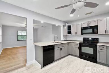 Main picture of 950 Beltrees St