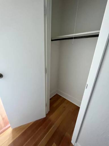 Main picture of 108 E Lewis St
