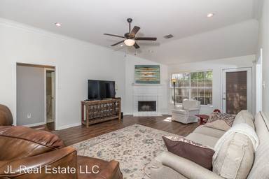 Main picture of 126 Queensford Way