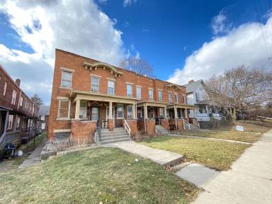 Main picture of 1919 N 4th St