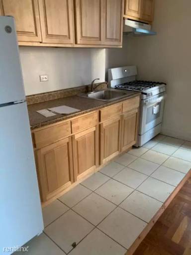 Main picture of 2707 Wallace Ave