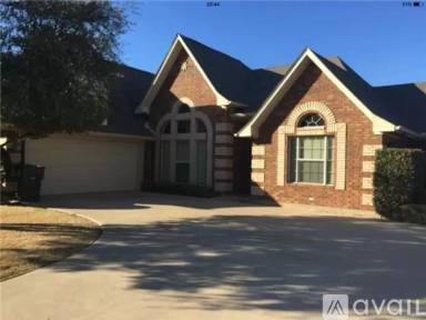 Main picture of 1818 Moonlight Dr
