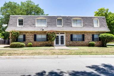 Main picture of 1132 Airline Dr