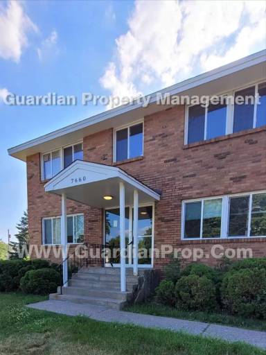 Main picture of 7660 Edgewood Dr