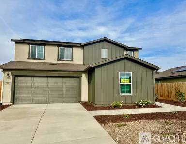 Main picture of 143 Grand View Ct