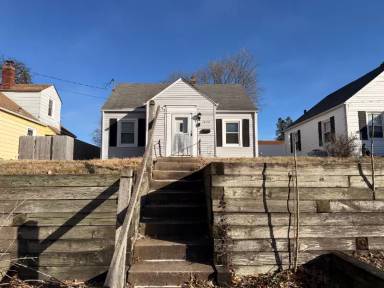 Main picture of 1820 33rd St