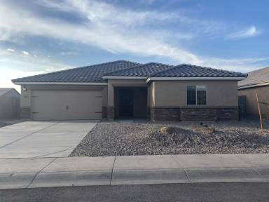 Main picture of 448 W Guinea Ct