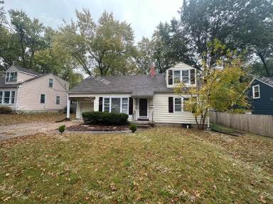 Main picture of 4612 W 62nd St