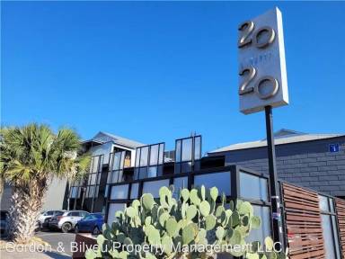 Main picture of Leland South Congress