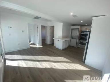 Main picture of 19519 Welby Way