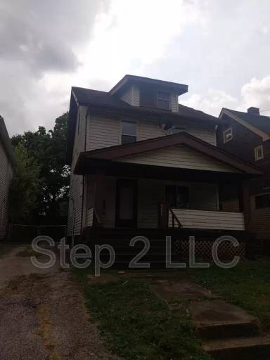 Main picture of 9000 Tioga Ave