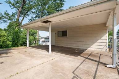 Main picture of 5661 Bermuda Dr