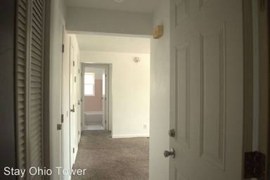 Main picture of 310 Superior Ave