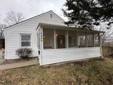 Main picture of 4343 Myrtle Ave