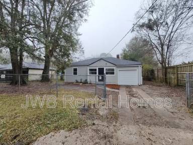 Main picture of 3524 Andrews St