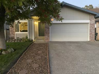 Main picture of 275 Manka Cir