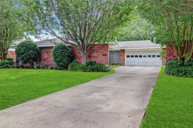 Main picture of 4506 Highland Dr