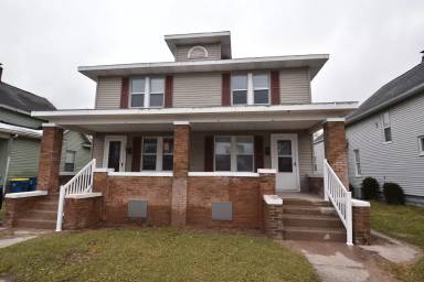 Main picture of 118 W 8th St