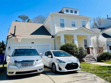 Main picture of 118 N Fields Cir