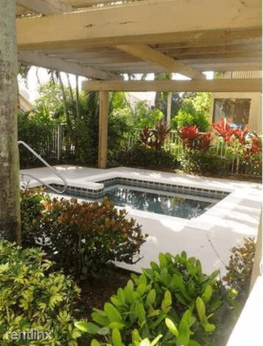 Main picture of Heron Pond Condo