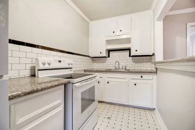 Main picture of 2316 Hazard St