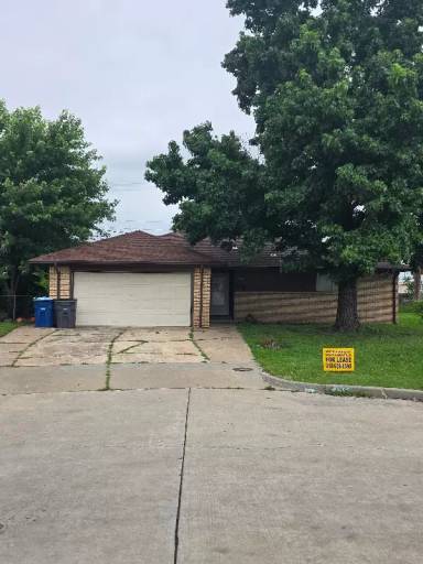 Main picture of 4615 S 82nd East Ave