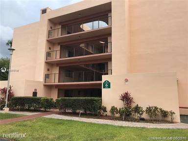 Main picture of 8540 SW 133rd Avenue Rd