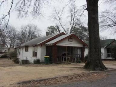 Main picture of Magnolia St